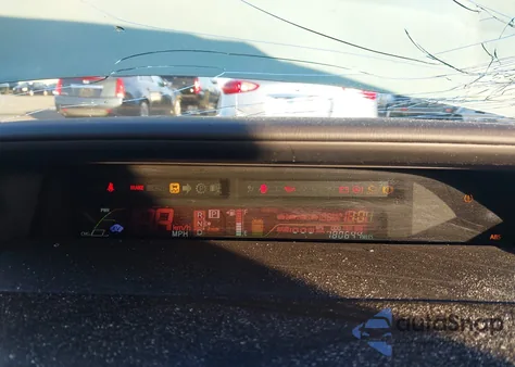 2013 Toyota Prius V Three из США, поврежденный, VIN JTDZN3EU6D3215005